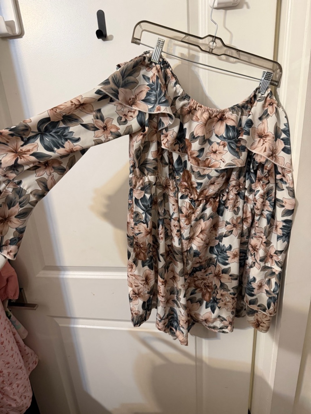 SHEIN Floral Off-Shoulder Romper in Cream and Blush 2XL